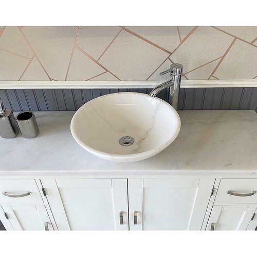 Off white painted bathroom - white,