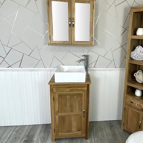 Small compact oak - compact,