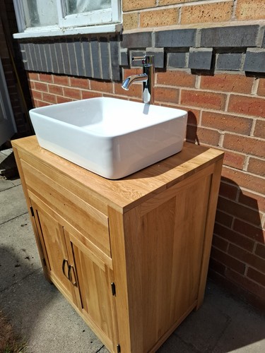 Oak vanity and - ceramic, basin