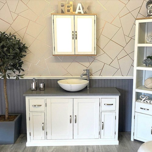 Off white painted - painted, bathroom